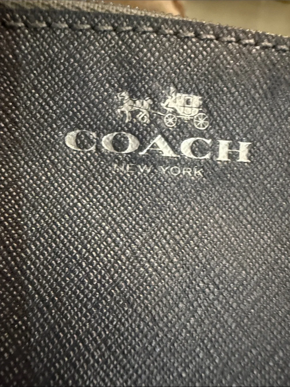 Coach Darcy Saffiano Leather Dome Cosmetic Makeup Case – Pewter Grey preloved